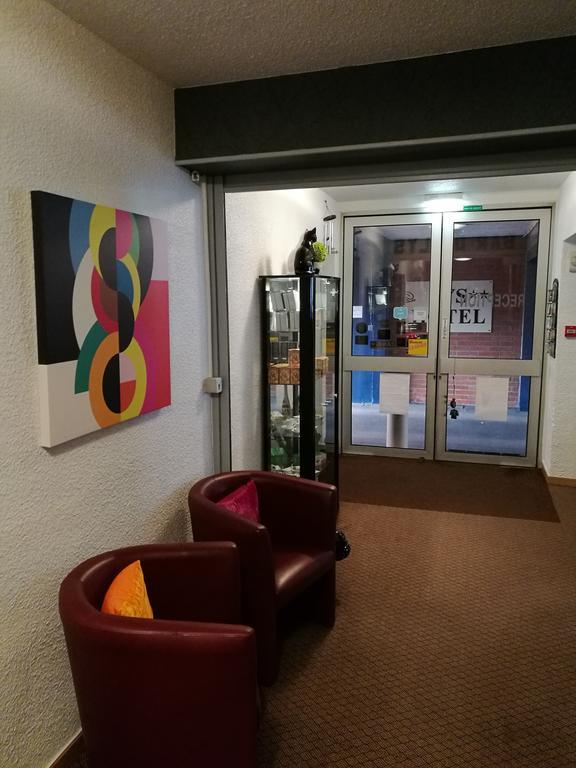 Lys Hotel Halluin Eksteriør billede