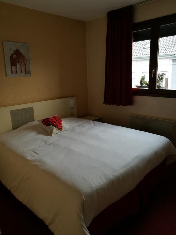 Lys Hotel Halluin Eksteriør billede